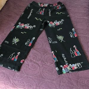Chico’s women’s casual pants Sz 1 adorable print.